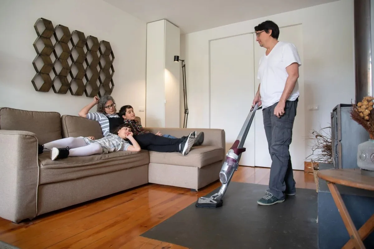 Aspirateur balai sans fil : guide complet pour bien choisir
